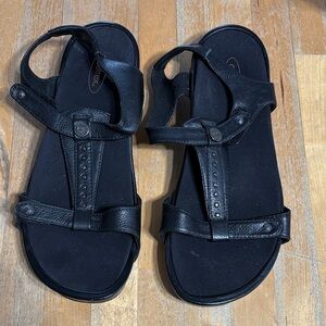 Aetrex Alyssa Black Leather Sandals